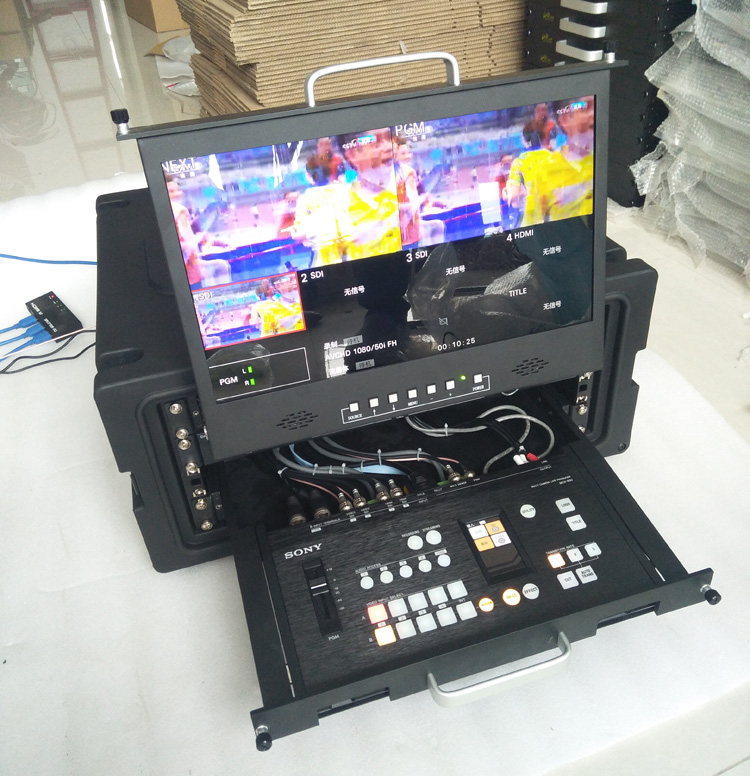 济南市肯威17.3寸液晶折叠监视器厂家