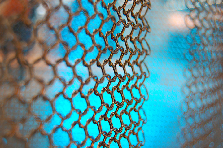 圆环网 金属环网帘 不锈钢上色圆环网 酒吧隔断装饰环网图片