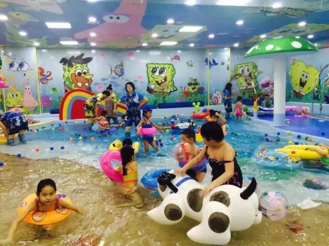 济南市斯黛尔恒温室内儿童水上乐园水上滑厂家