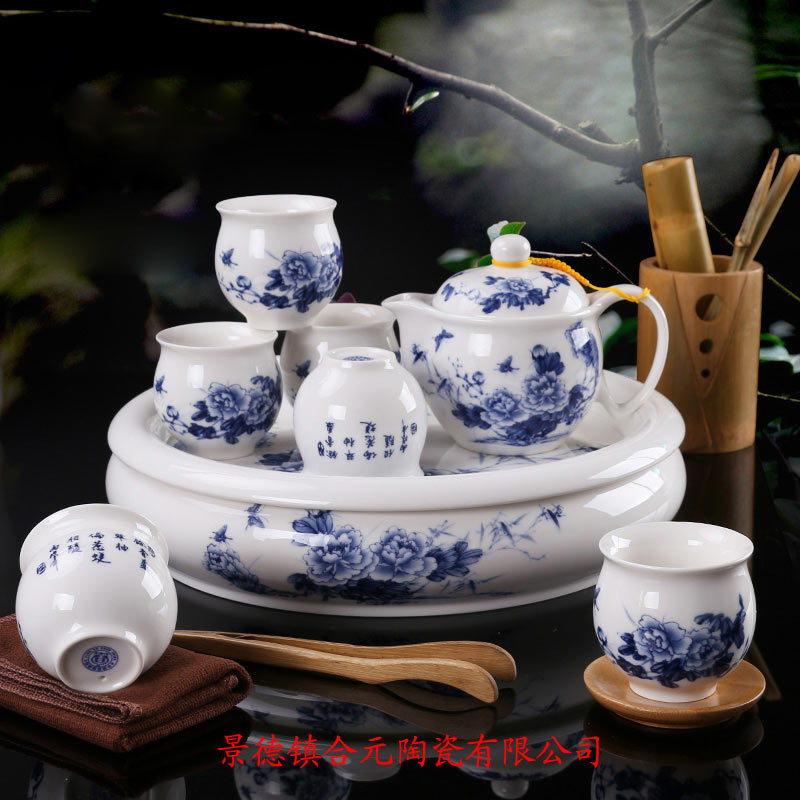景德镇市答谢客户礼品陶瓷茶具套装厂家