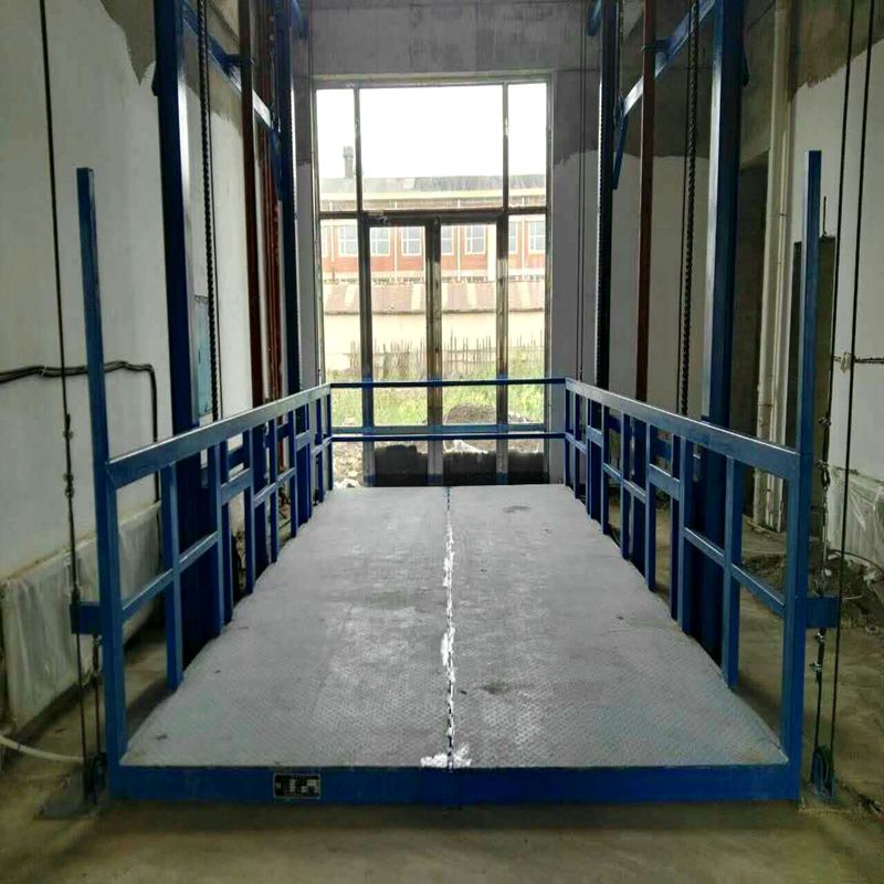 导轨升降货梯广东佛山订购液压式电梯/11米 导轨升降货梯