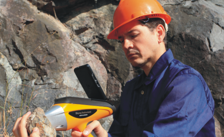 矿石分析仪-手持式测矿仪厂家-便携式矿石分析仪 天瑞仪器