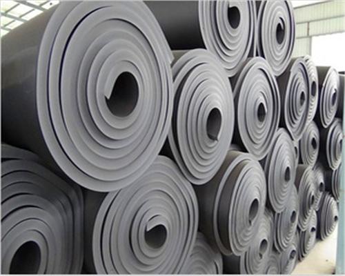 长期供应b2级橡塑保温棉板 b1级防火橡塑板 不燃性铝箔橡塑板优惠价格图片