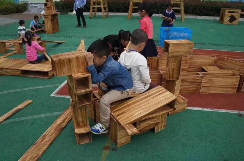 幼儿园大型户外碳化防腐积木|钻洞体能组合|攀登架