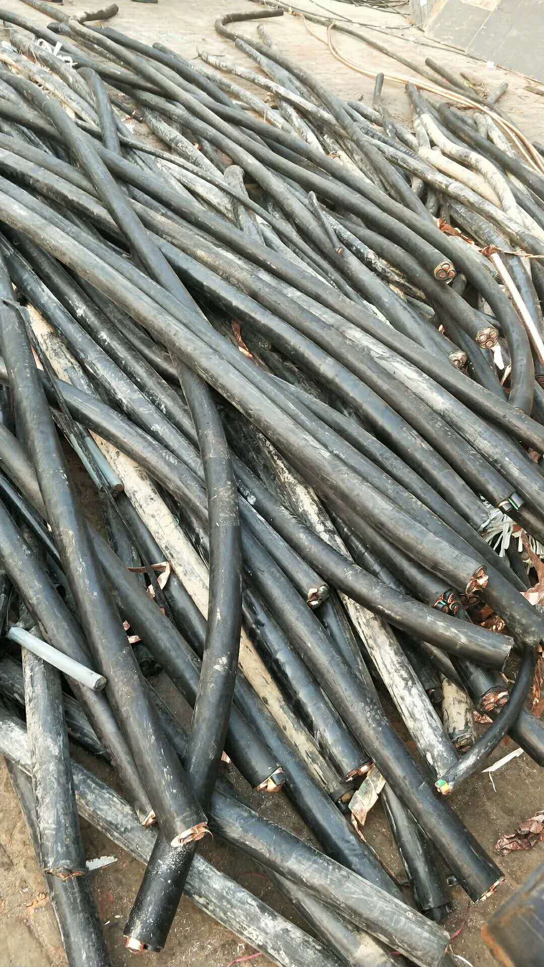 莱芜废旧金属专业回收市场 莱芜铜芯整轴电缆价格 莱芜裸铜价格图片