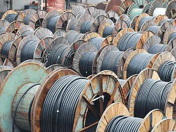 工程废弃电缆回收  橡胶电缆回收 东莞天津电缆回收厂家图片