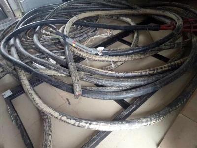 山东莱芜电缆回收当地价格 莱芜电缆回收当地——正常价格”处理报价((或者))“废旧电缆回收图片