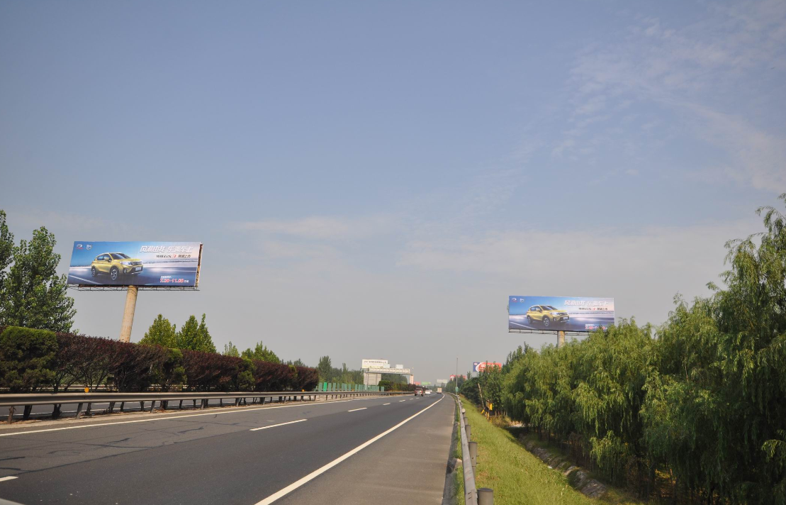 济南市山东境内高速单立柱跨桥广告资源厂家