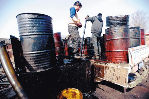 长期高价上门回收大油桶 专业油桶回收 二手油桶回收价格