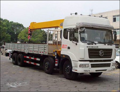 DFE53112吨随车起重运输车批发