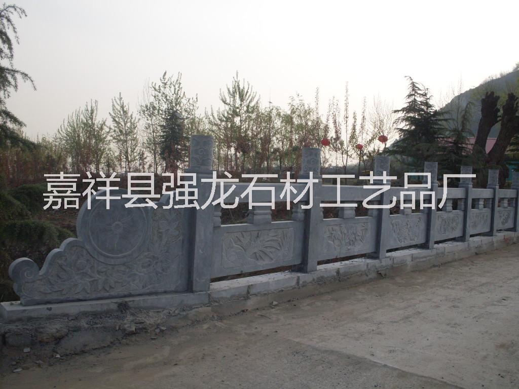 青石桥栏杆供应青石桥栏杆、青石桥栏板、青石桥护栏、青石栏杆、石雕栏杆、青石栏板、青石护栏