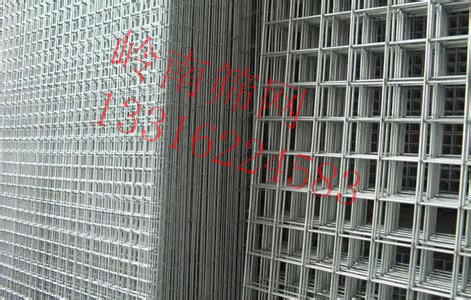 实体厂家热镀锌电焊网 出口标准建筑焊网格，小区护栏碰焊网大量供应图片