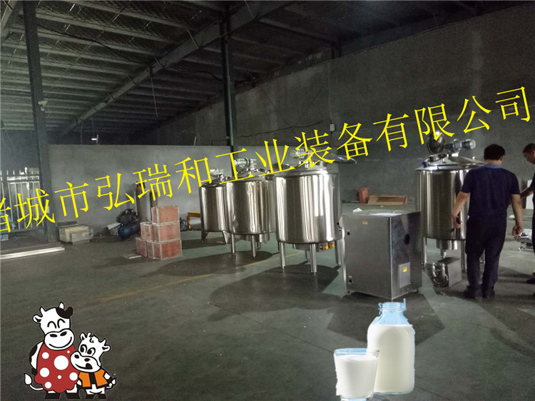 鲜奶工艺流程-巴氏鲜奶生产设备图片