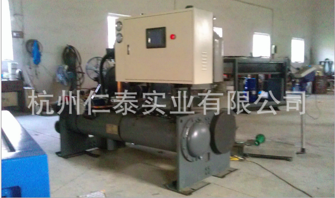 专业生产RTSW-60水冷螺杆冷冻机 低温箱式冷冻机