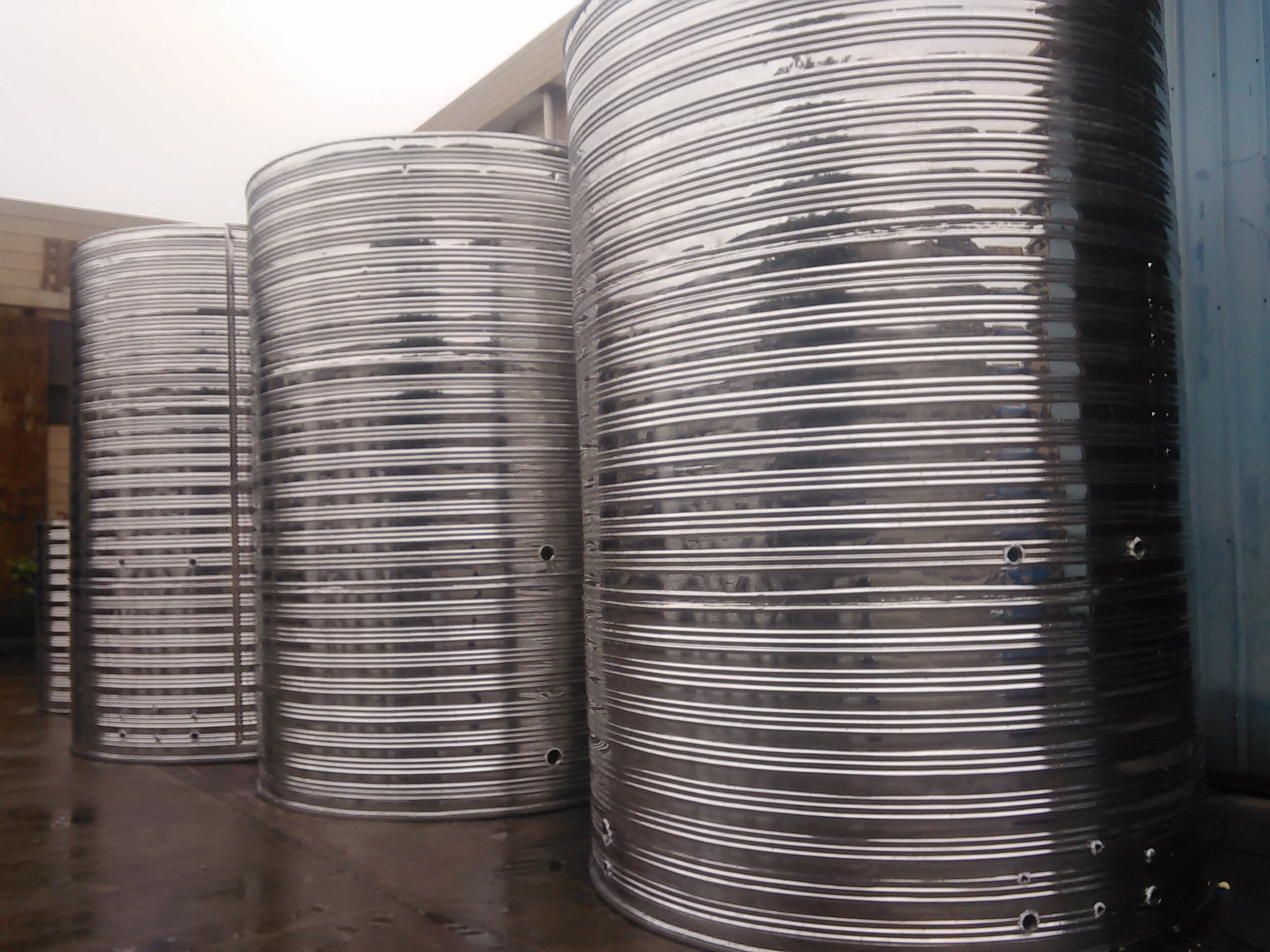 肇庆20吨不锈钢双层保温水箱厂家3041吨不锈钢保温水箱