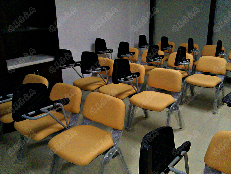 学生培训椅，职员培训椅，办公培训椅，广东鸿美佳厂家生产批发软包培训椅