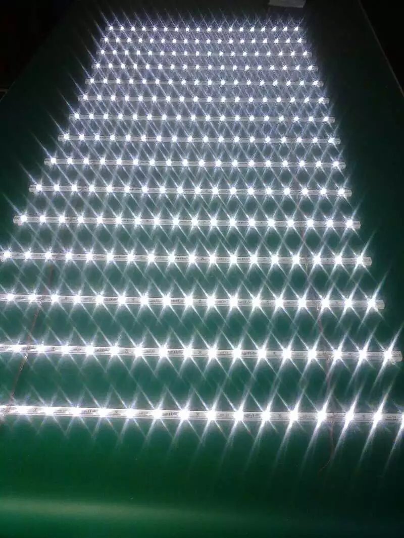 led卡布灯箱灯条3030漫反射卷帘灯带透镜12V光源软膜天花LED灯条 漫反射灯条图片