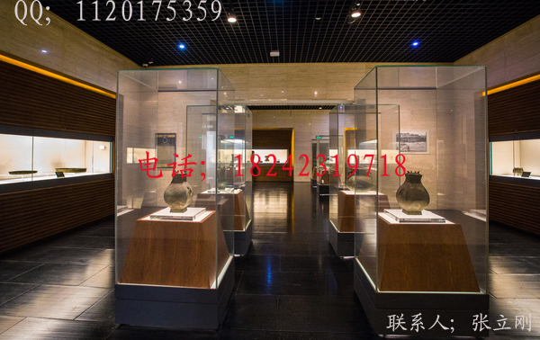 【规划高端博物馆展厅设计制作】深圳隆城-提供更有特色设计方案-是很专业制作博物馆展柜工厂图片
