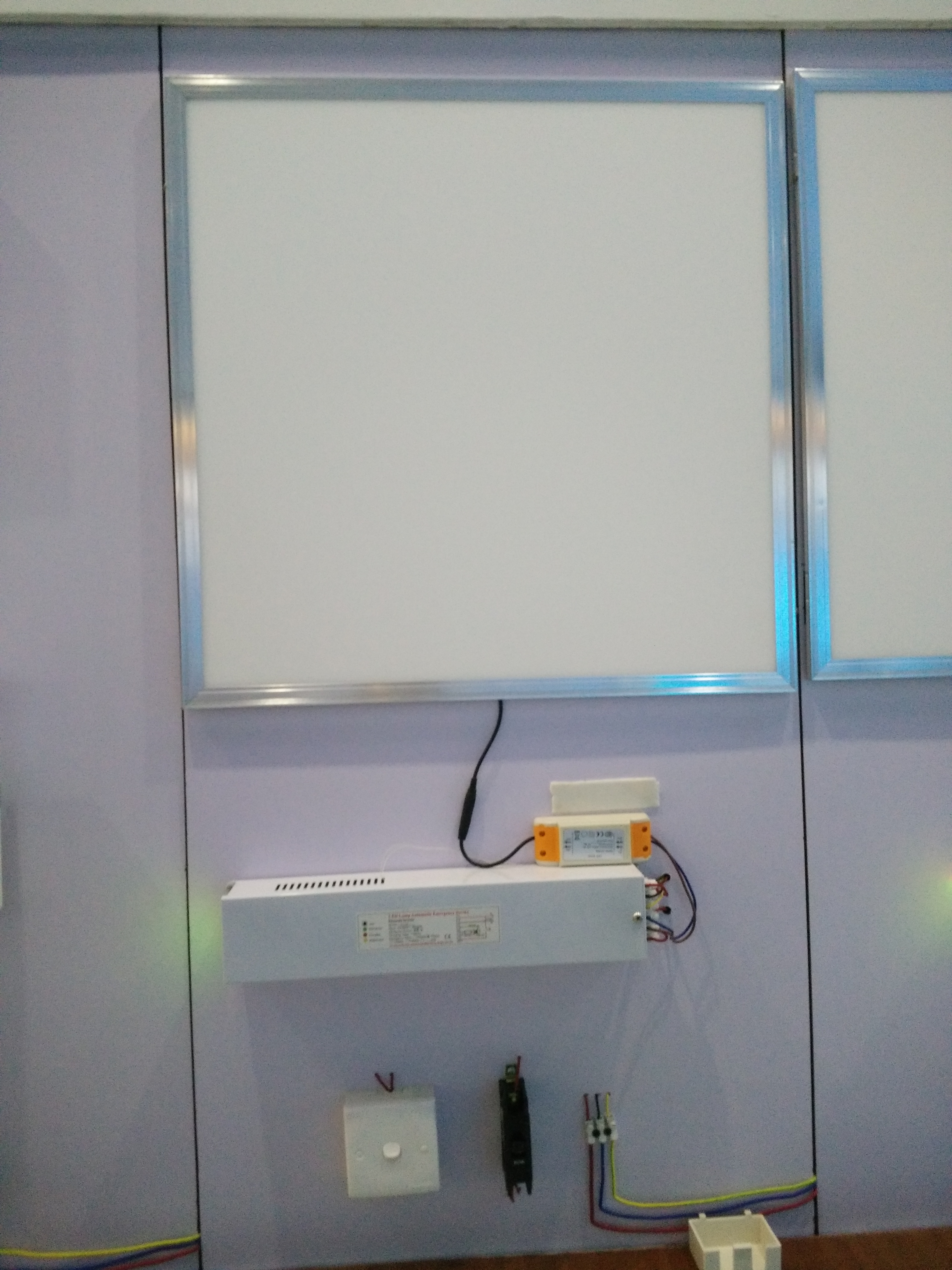 LED面板灯应急电源盒，20-150W灯具降功率应急20W节能减功率应急装置图片