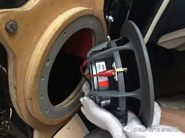 深圳市怎么改装改装音响好厂家现代索纳塔改装丹拿喇叭 怎么改装改装音响好