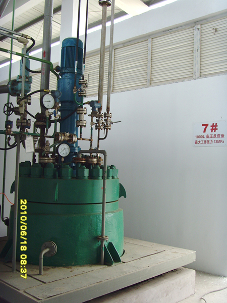 生产型3000L不锈钢高压反应釜|不锈钢高压反应釜图片