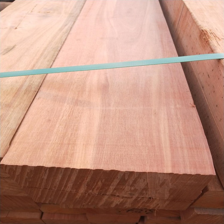 柳桉木是什么木材|柳桉木优缺点|柳桉木木材加工厂