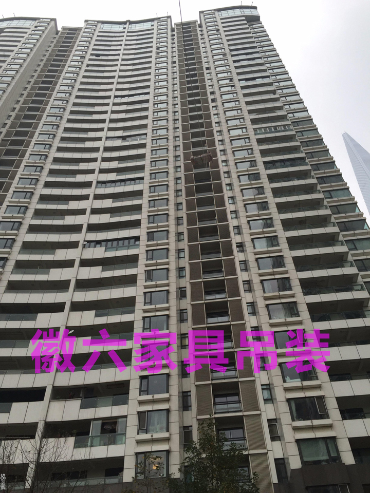上海家具吊装公司提供吊装沙发上楼吊装大理石上楼吊运玻璃上楼服务
