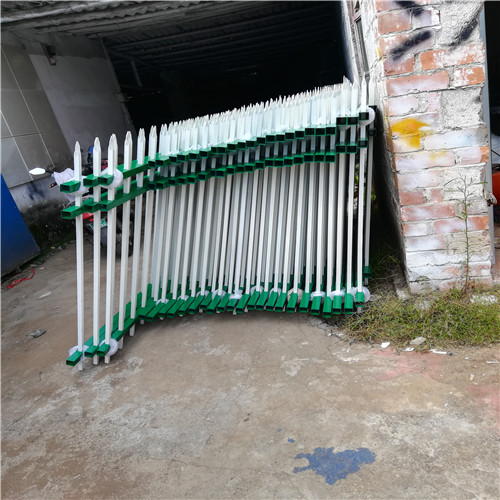 广西工厂锌钢隔离护栏  南宁厂房烤漆护栏厂家图片
