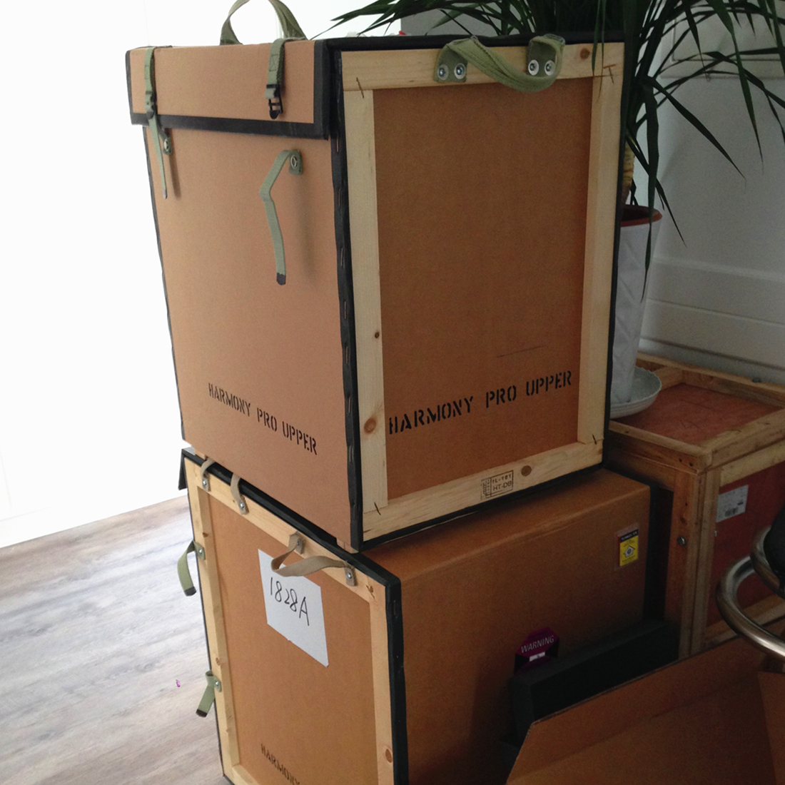 医疗仪器包装箱 重型包装箱定制 重型包装箱设计 东莞优纳伯重型纸箱图片