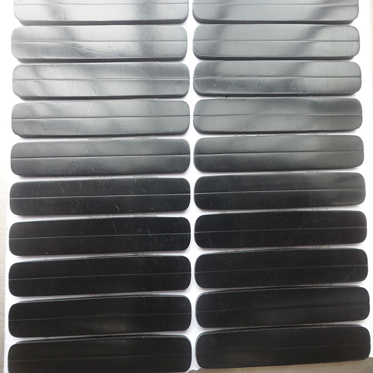 生产硅胶垫 3M背胶硅胶垫 防震硅胶垫 防滑硅胶垫 硅胶条图片