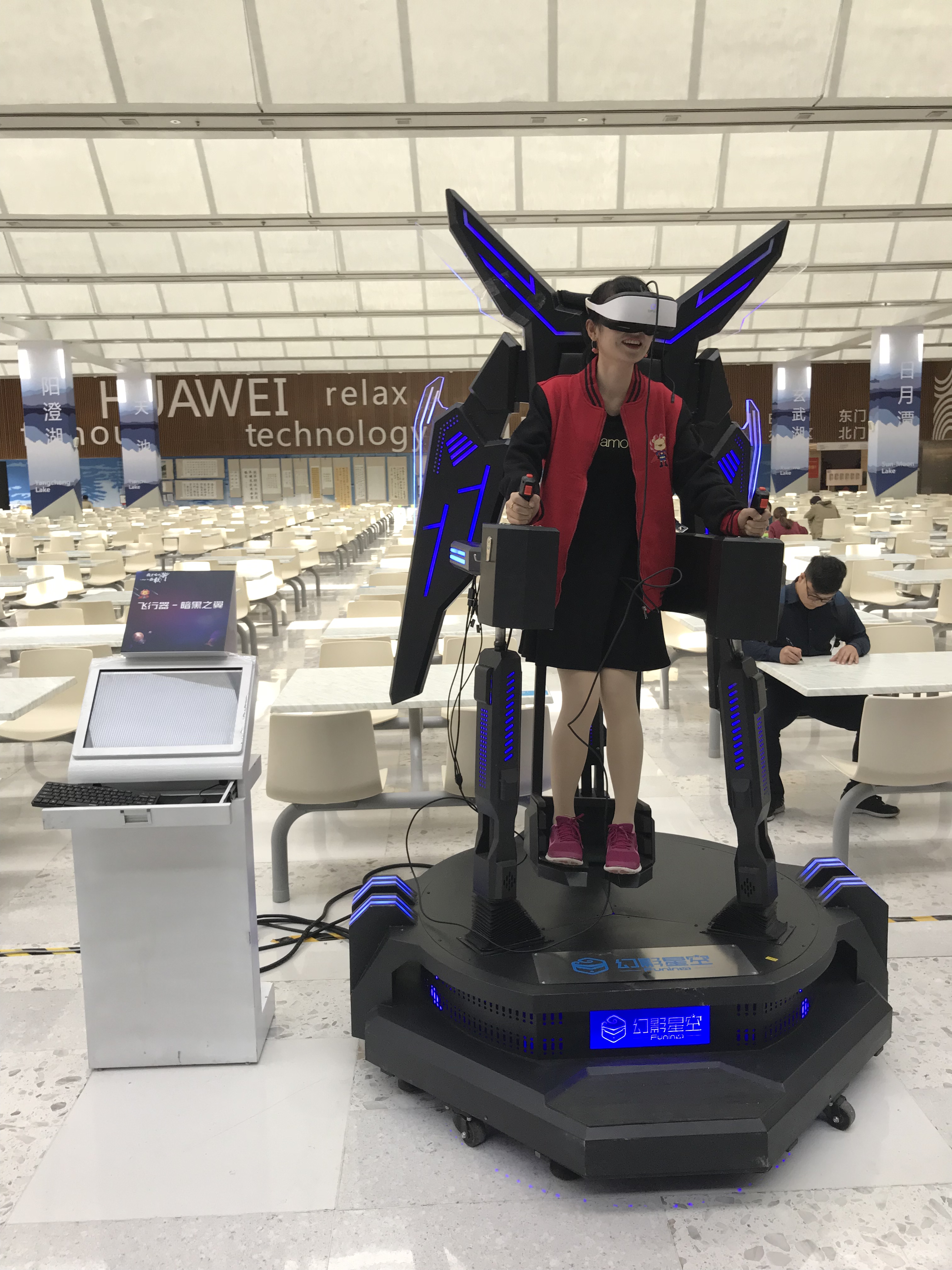 上海VR飞行器设备出租租赁| VR模拟飞行设备出租租赁公司 欢迎来电咨询