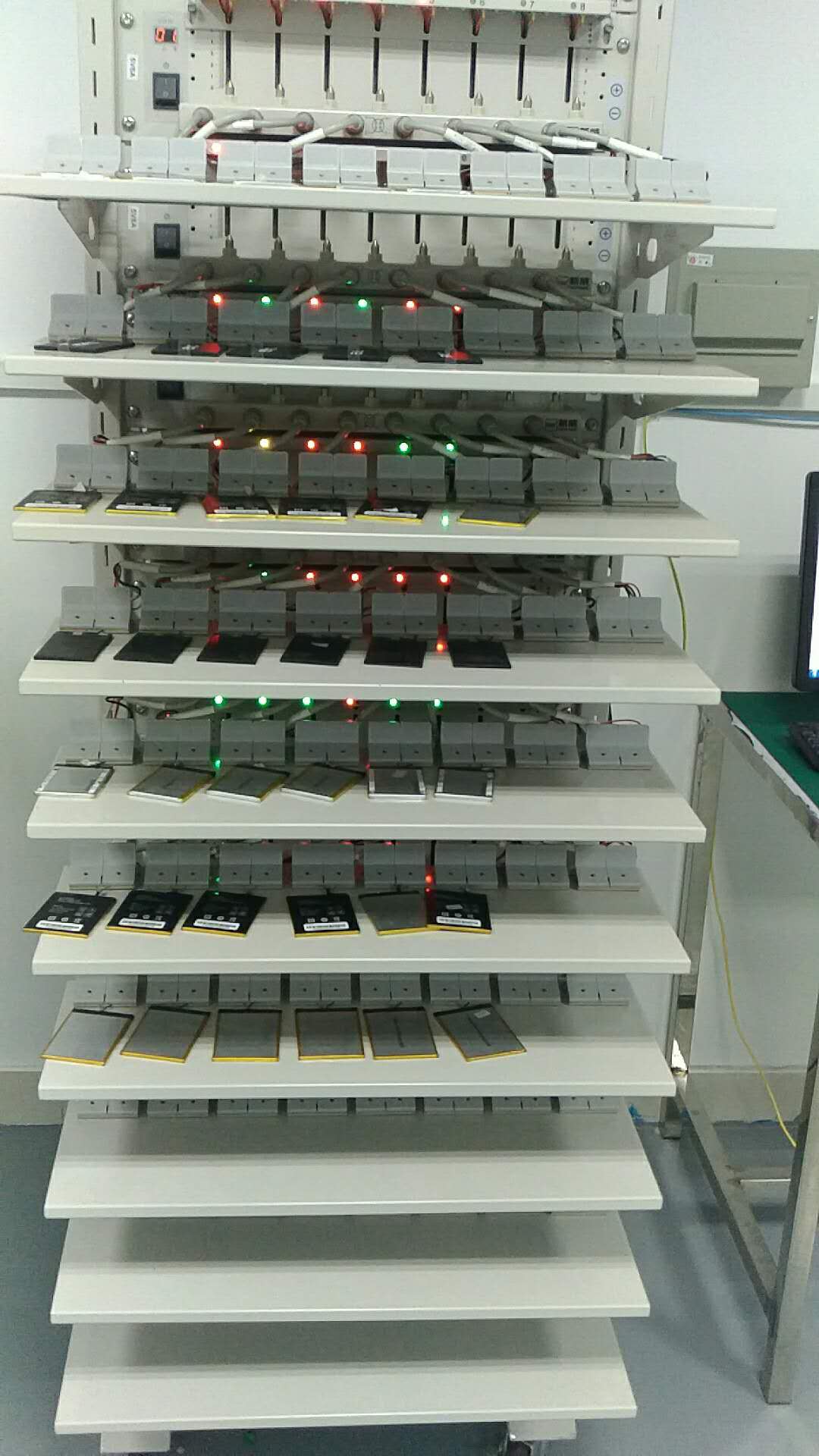 深圳市新威电池分容仪厂家