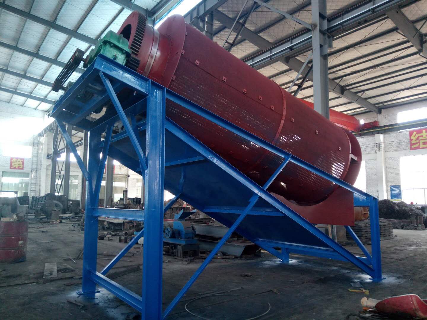 时产200吨圆筒筛 沙石筛分设备定制 大型滚筒筛沙机厂家图片