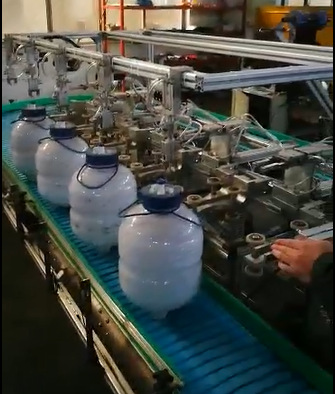 全自动智能罐装线灌装机矿泉水饮料罐装