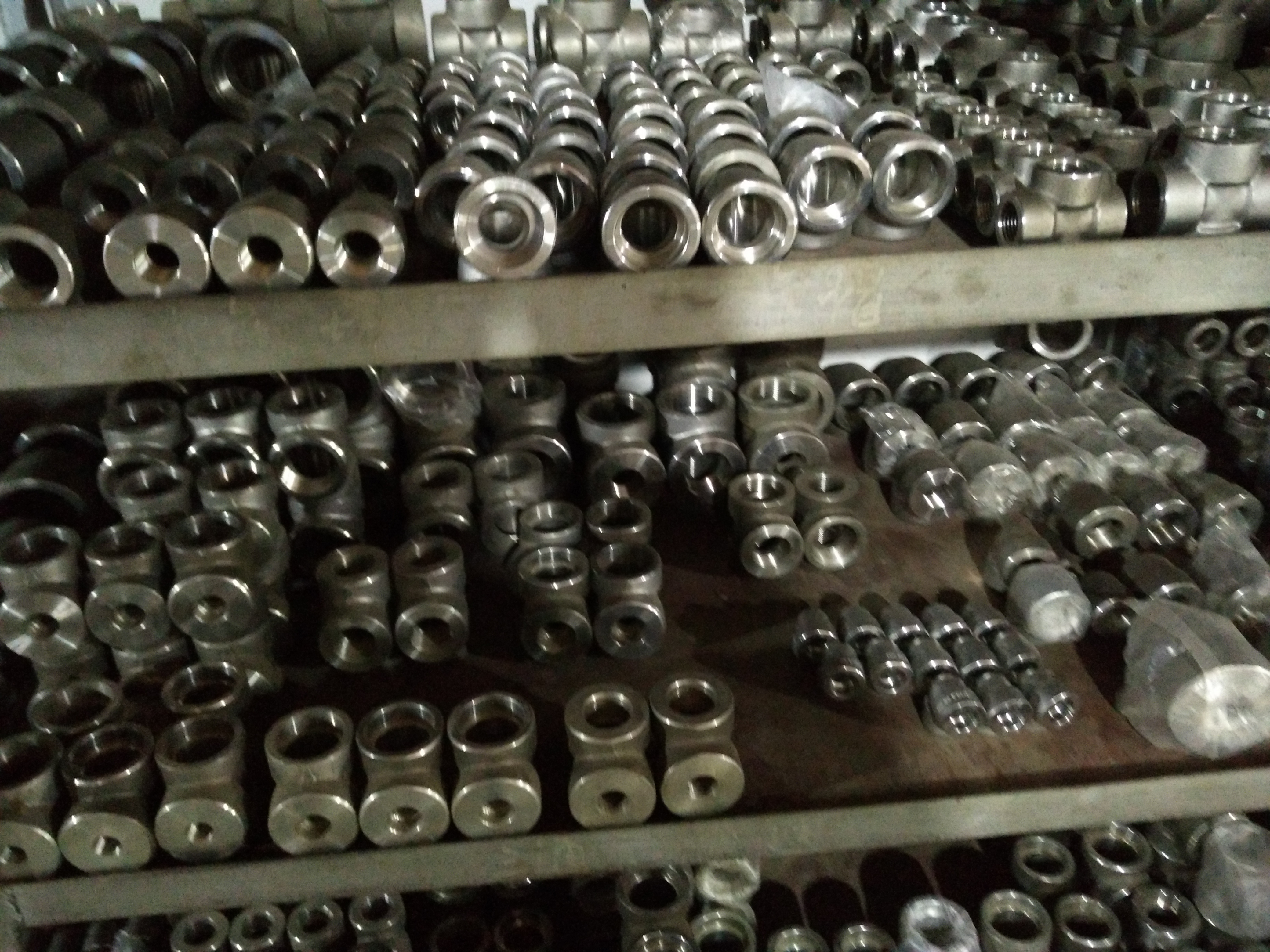 不锈钢管件，大口径对焊管件，不锈钢管件，大口径对焊管件，大口径丁字焊管生产厂家