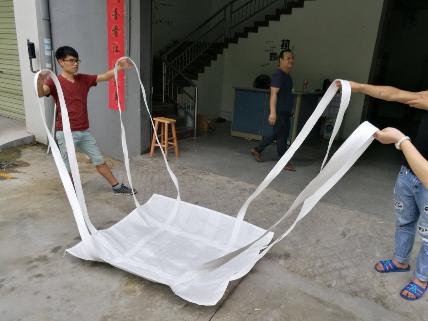 深圳市码头吊装专用水泥托盘厂家