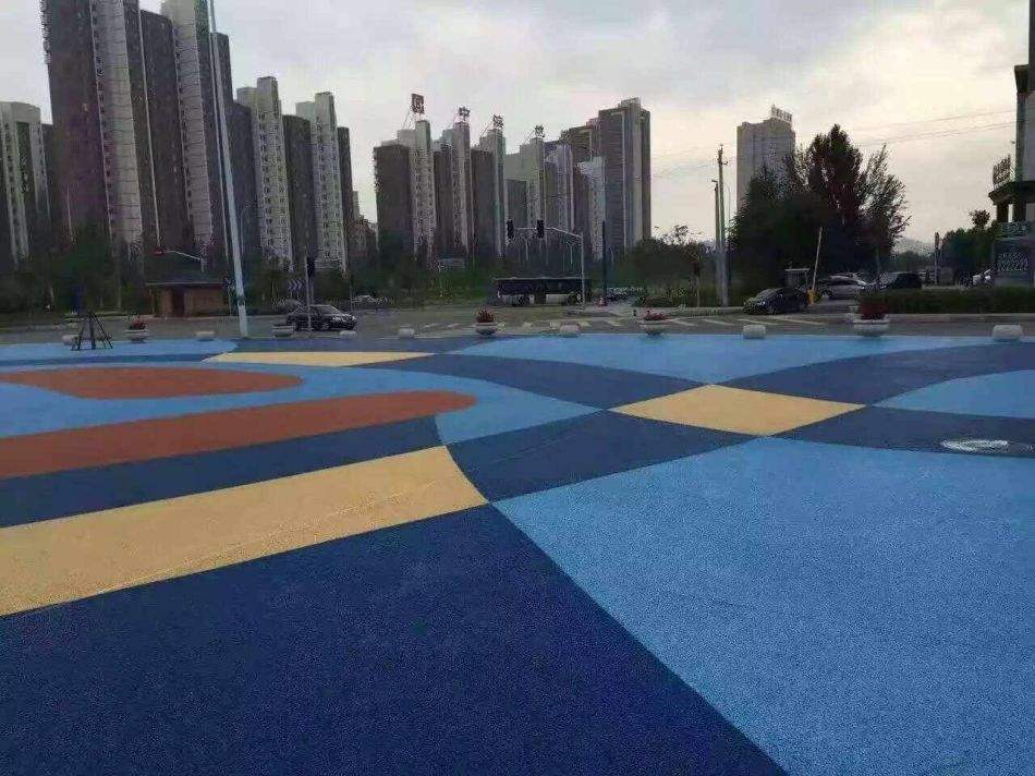 广东MMA彩色道路涂料厂家防滑材料 彩色防滑路面各种材料图片