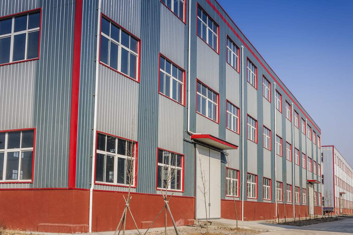 苏州回收旧厂房 钢结构厂房 工厂隔断拆除