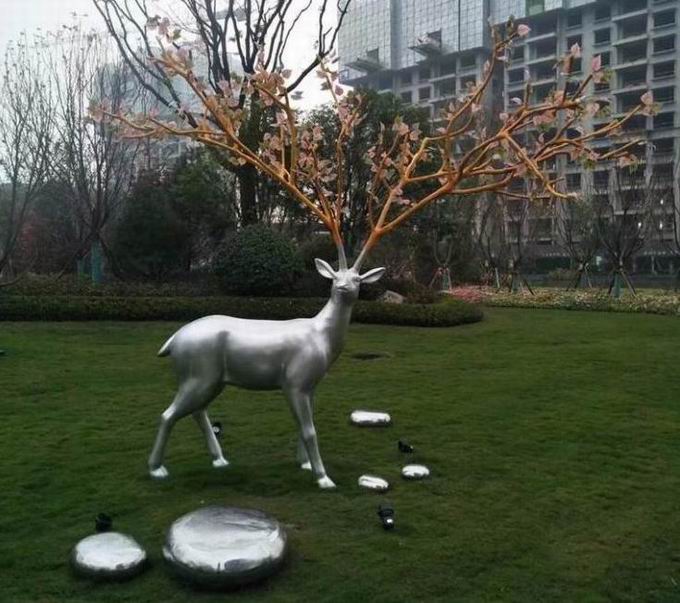 重庆不锈钢鹿子雕塑园林景观小品