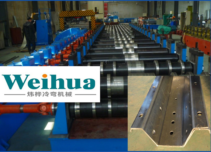 南京公路护栏板成型机 护栏板生产设备 生产速度可达15m/min
