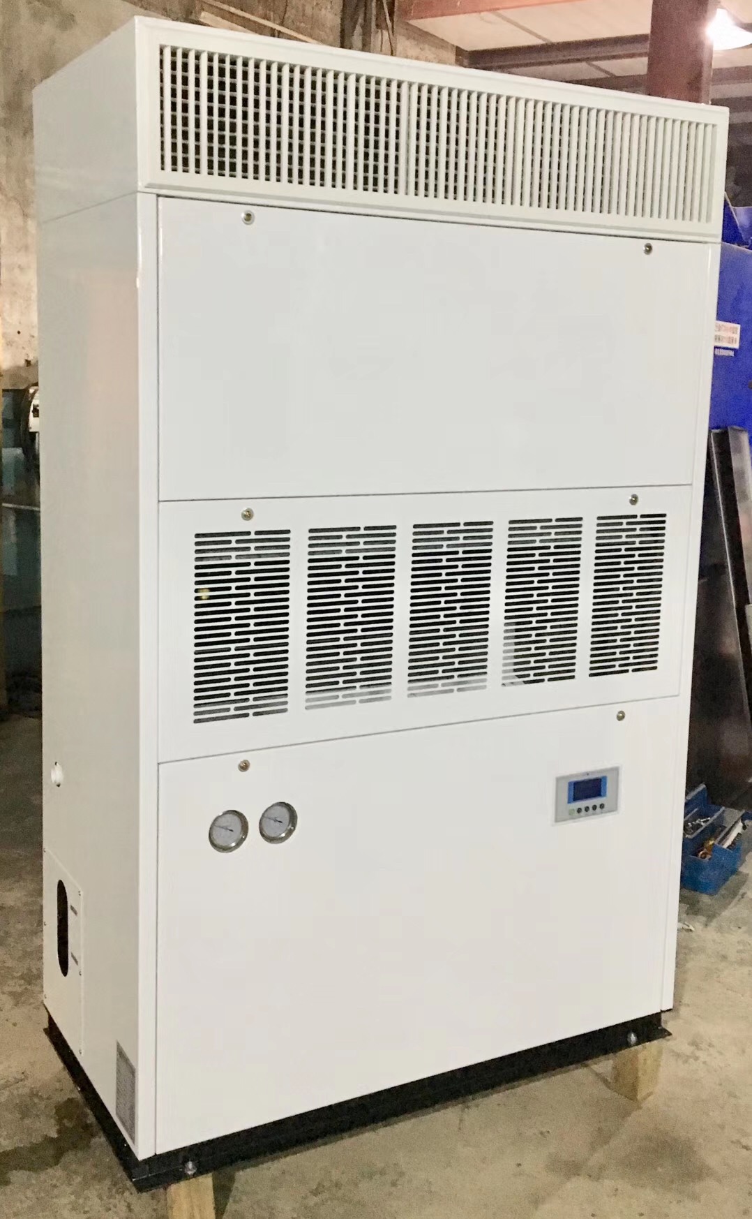 东莞市广东节能型水冷柜式空调机生产厂家厂家