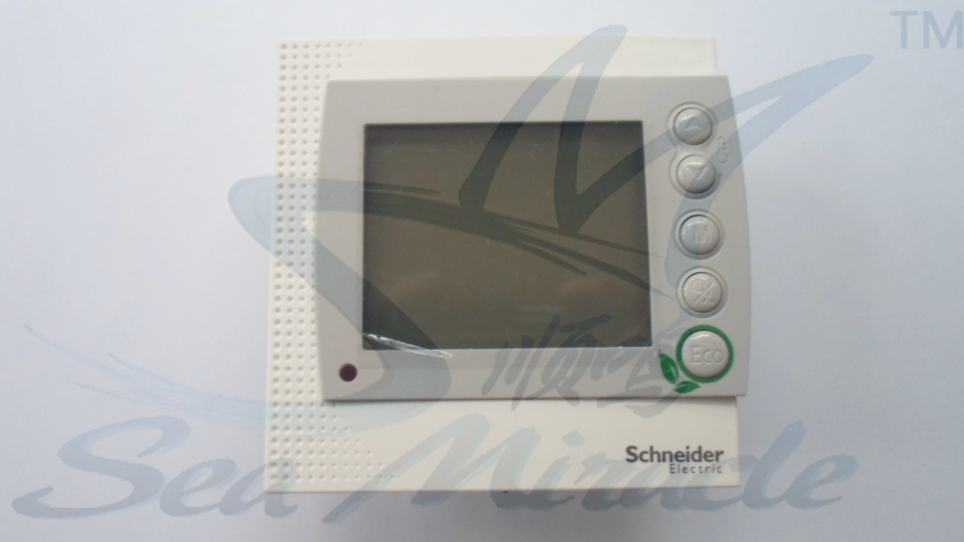 Schneider施耐德TC303-3A4L通用型液晶数显风机盘管温控器温控仪