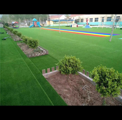 南京优质的仿真草坪批发自由滑草草坪网无味环保草坪滨州草坪网人造草坪地毯图片