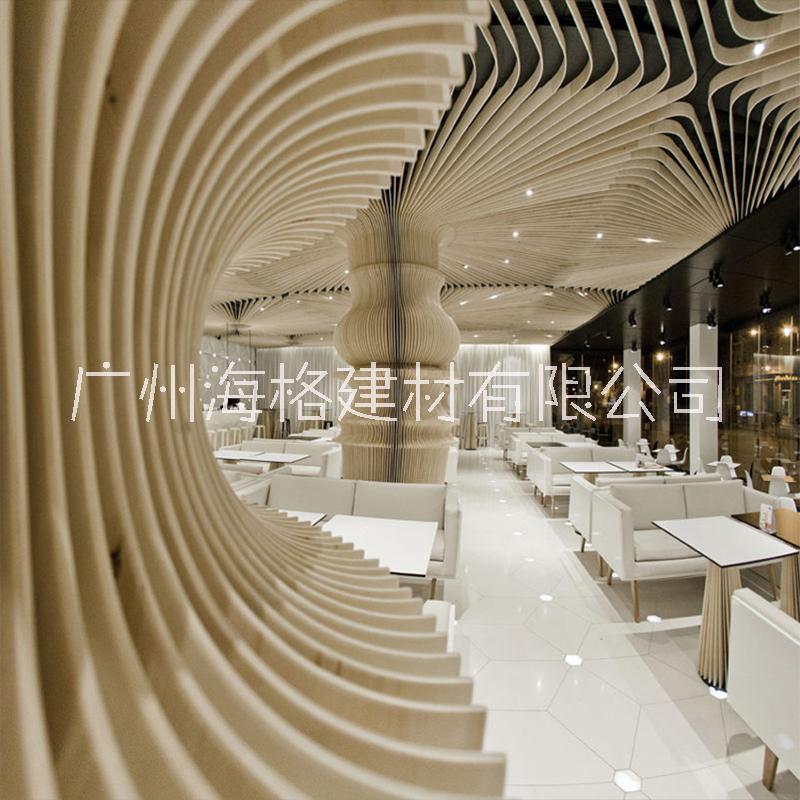 高级餐厅采用广州海格建材有限公司弧形铝方通 弧形铝方通HG-00011