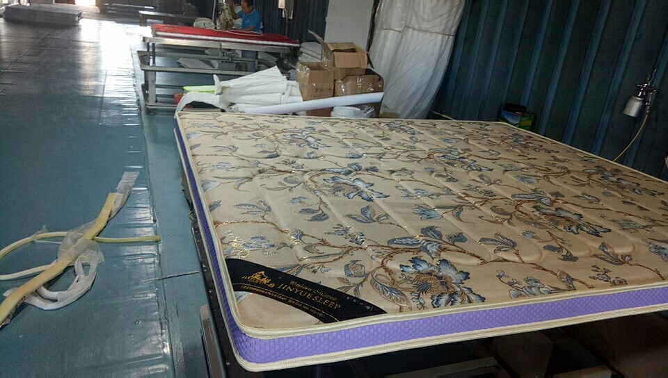 金悦床垫护脊型1.8米*2米独立花型环保棕垫图片