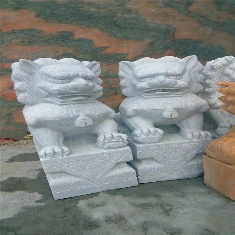 厂家供应大理石石雕石狮子 可以看门白色石狮子 量大优惠