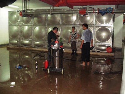 长安镇专业洗水池的公司生活水池清洗水箱专业消毒