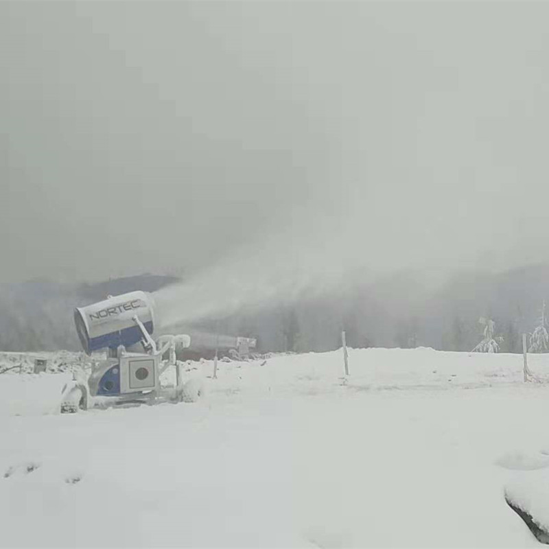 全自动造雪机 造雪机 人工造雪机 滑雪场造雪机 造雪机厂家 造雪机