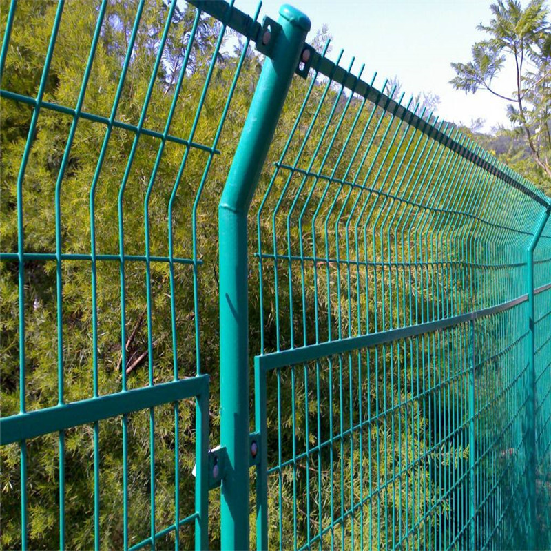 绿色方格围栏网@泰展生产绿色方格围栏网@绿色方格围栏网生产厂家