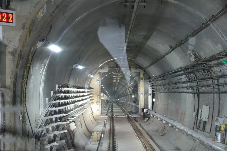 广东珠海地铁隧道切割公司电话-【珠海地铁隧道切割工程】